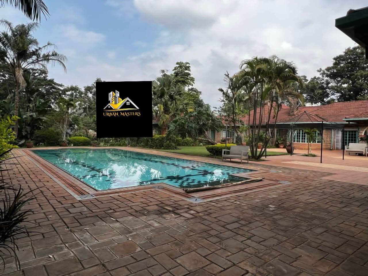 Lovely property - Rosslyn