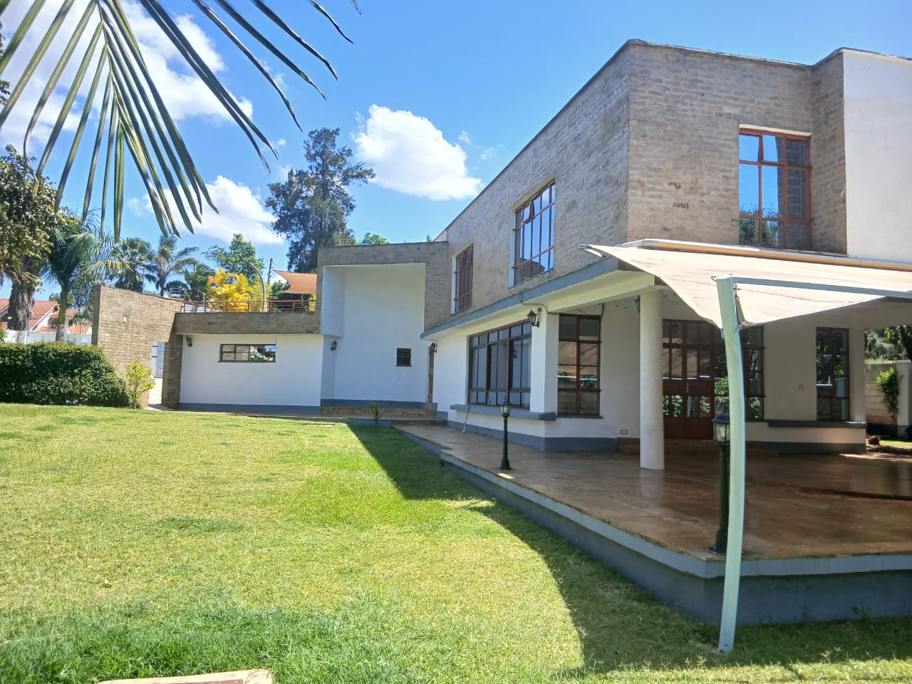 Charming house Runda